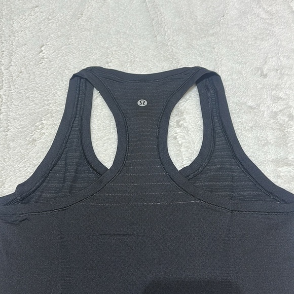 Lululemon | size 2 | swiftly tech top - Picture 11 of 13